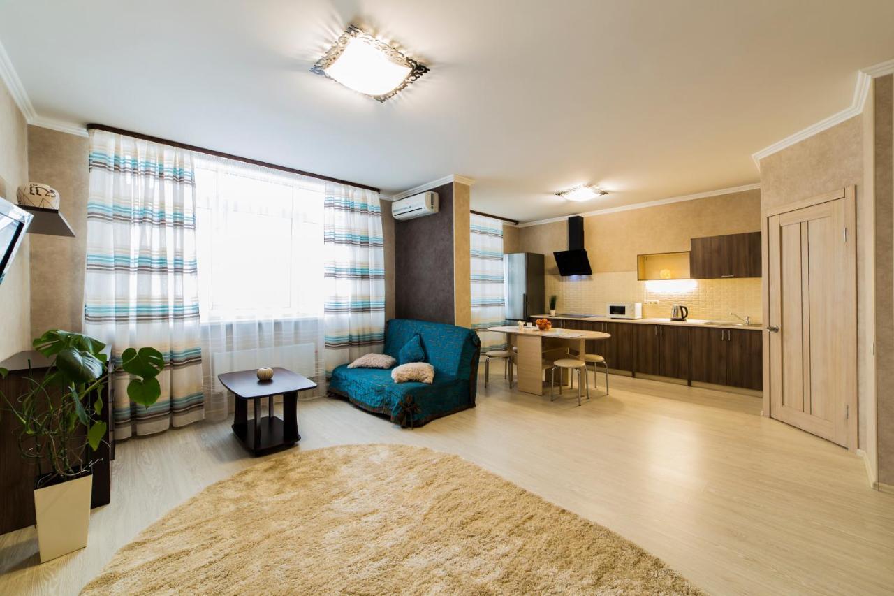 Studio Apartment On Bazhana Киев Екстериор снимка